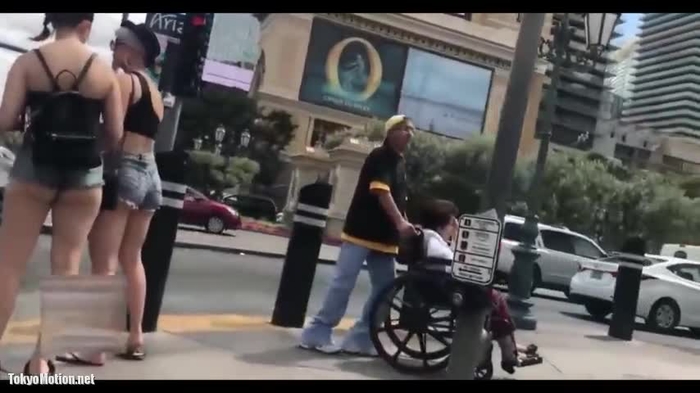 Voyeur 盗撮者 57