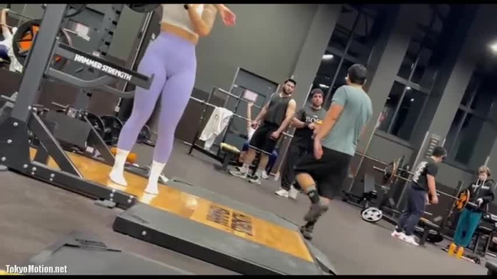 Gym Voyeur