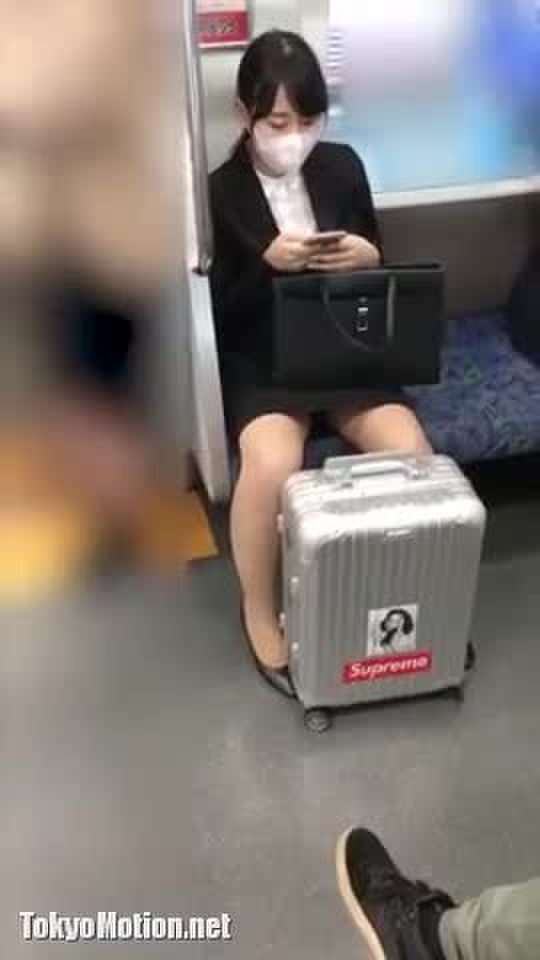 電車対面PC0014