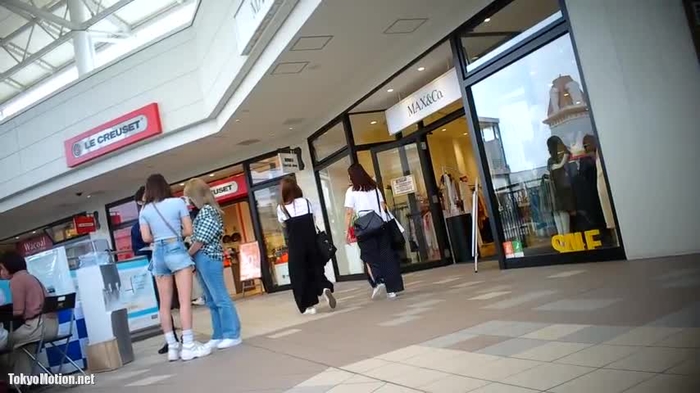 デニムショーパンの隙間