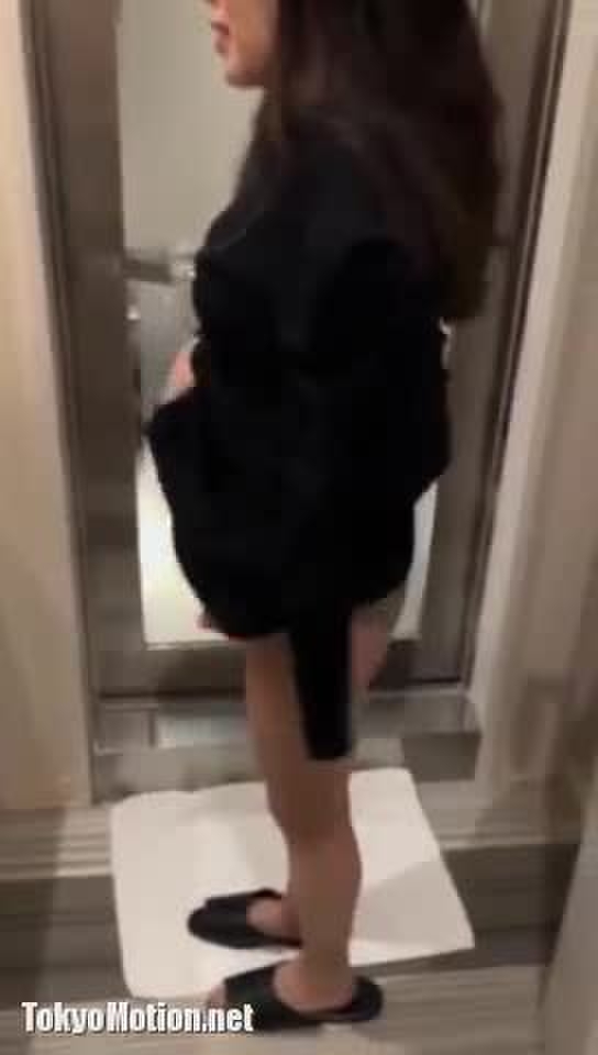 スマホ個人撮影 陸上部してた巨乳お姉さんとパパ活ハメ撮り、、