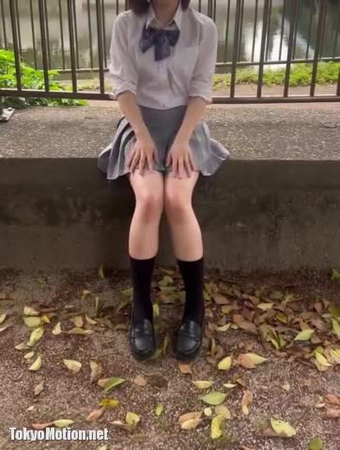 JKパンツ見せ