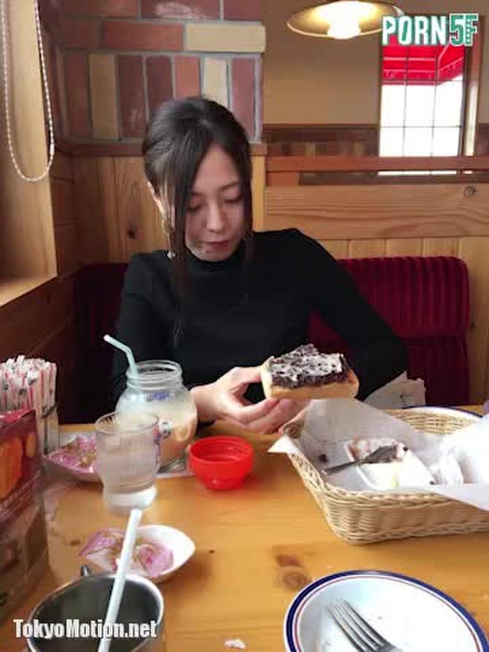 スマホ個人撮影 「恥ずかしい…」巨乳×剛毛元カノと撮った思い出の宅ハメが写真と一緒に流出！