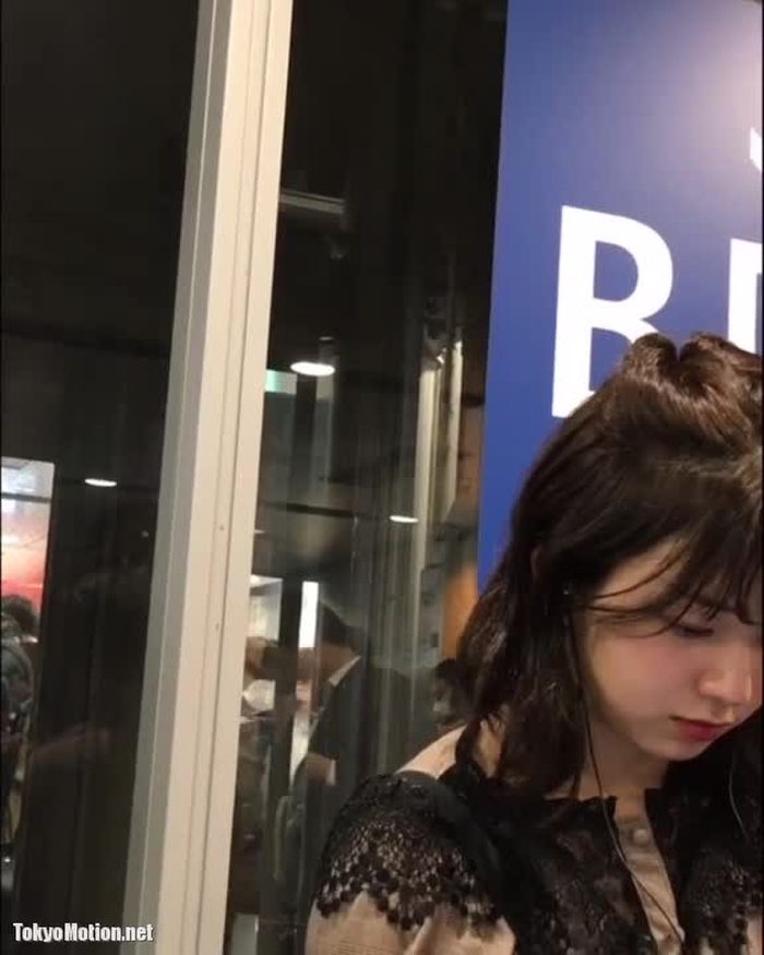 【坂系】駅で見かけた清楚女子の・・・