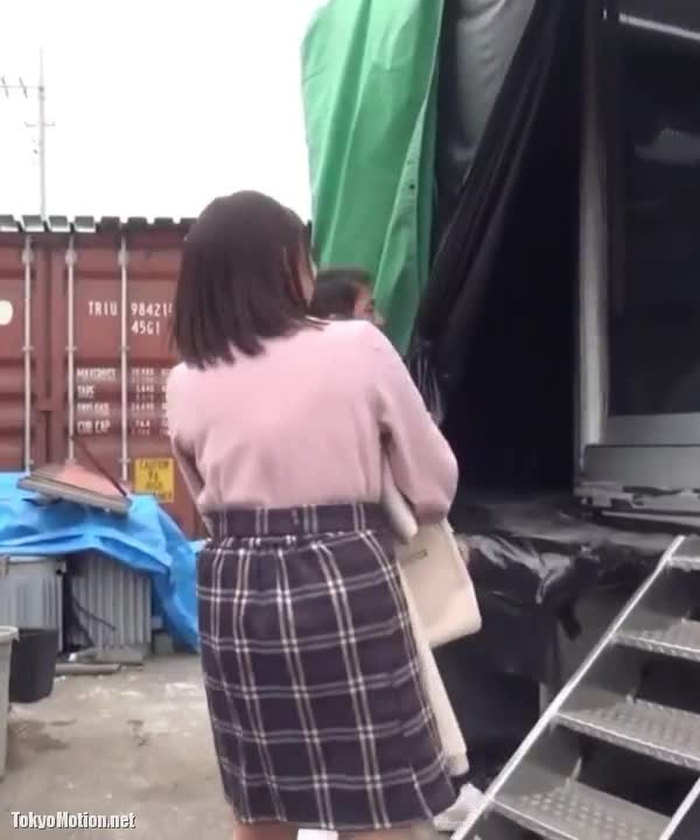 MMDC0012PC(あさみ 22歳 教育学部 4年生)
