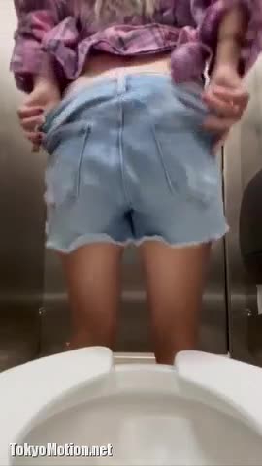 トイレでおしっことうんち