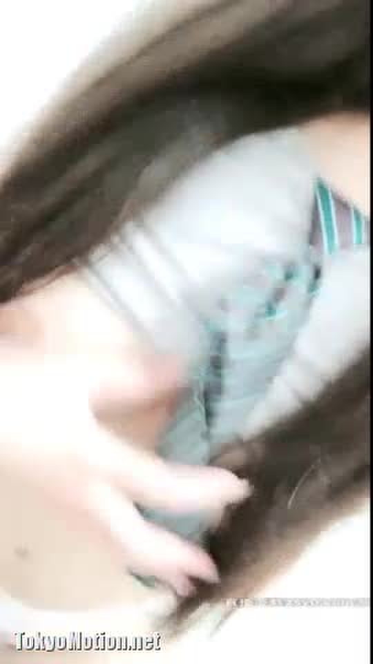 y 7
