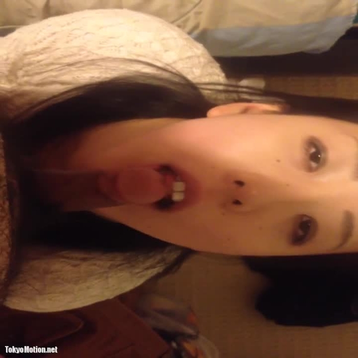 【個人撮影】エロい日本人妻を着衣はめ1