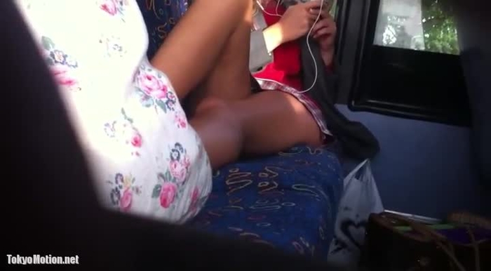 電車対面PC0423