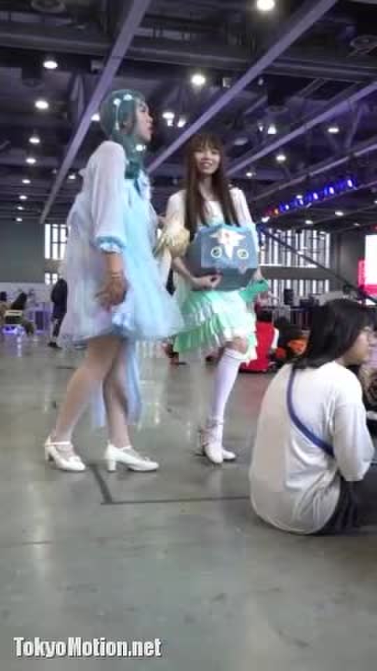 パンチラ 13