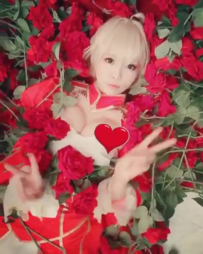 Ely@C97新作通販中 @Ely_eee 1