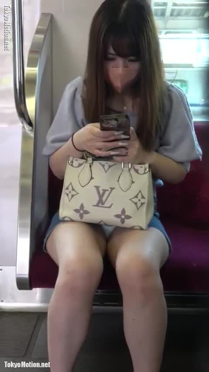 電車対面PC0282 1