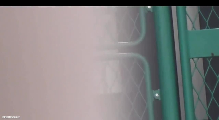 野ションを盗撮され激怒して追いかけてくる女w