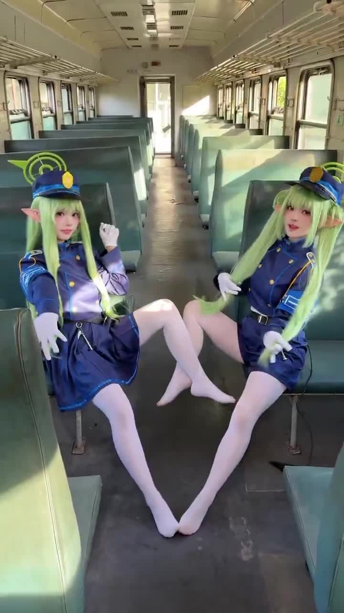 @荣小兔头 @Usagi_RR_ 15