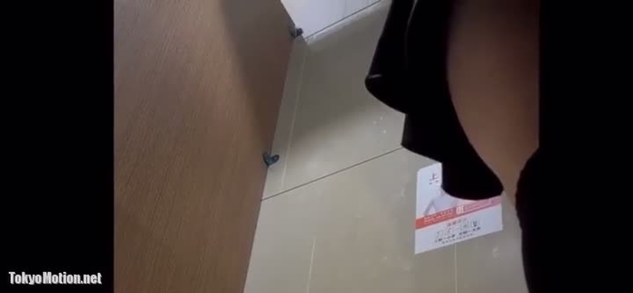 おしっこ盗撮3