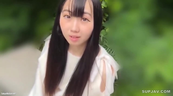 スマホ個人撮影 口説き落とした経験人数一人の清楚系コンカフェ嬢(19)とカフェデート→ホテルで中出し！